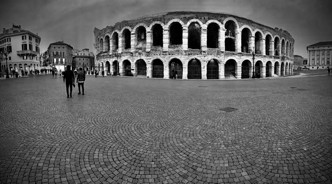 Stadia Suite Verona Exterior photo